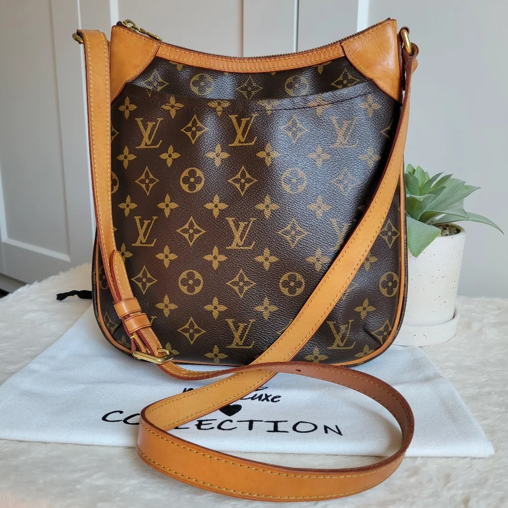 💕DISCONTINUED Very Rare Crossbody LOUIS VUITTON Odeon PM Monogram